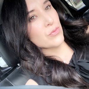 Meet your Posher, Melissa